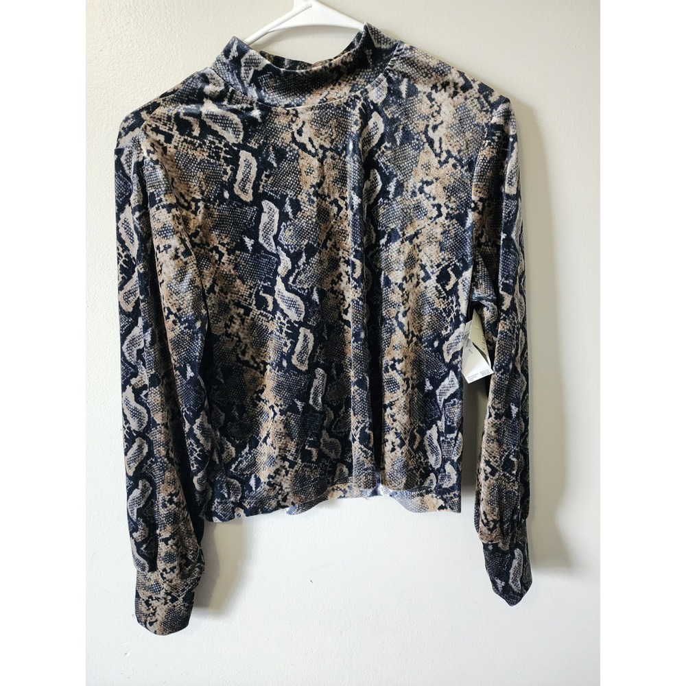 Carmen Marc Valvo Top Size Small Snakeskin Velvet Mock Neck Top Long Sleeve NWT - Picture 1 of 4